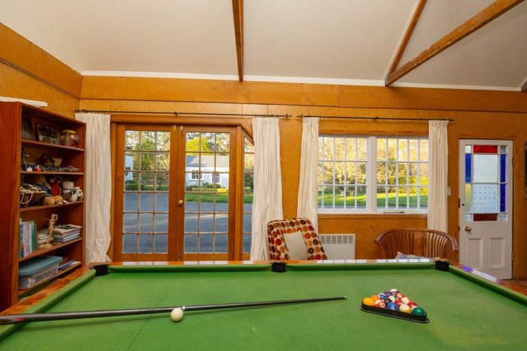 Photo of property in 98 Taonui Road, Aorangi, Feilding, 4775