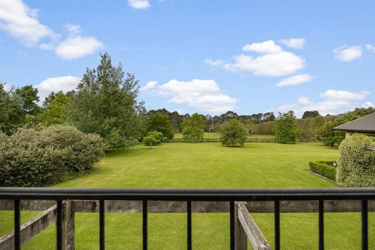 Photo of property in 5 Dysart Lane, Kumeu, 0891