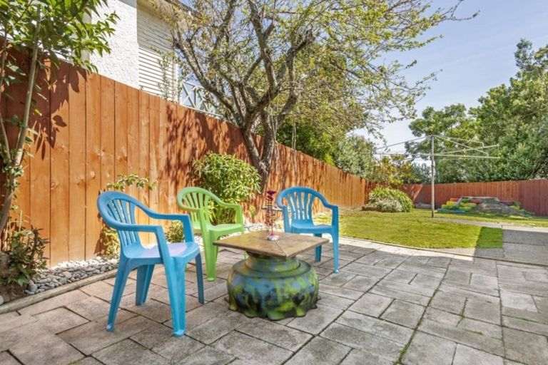 Photo of property in 24 Seddon Crescent, Whataupoko, Gisborne, 4010