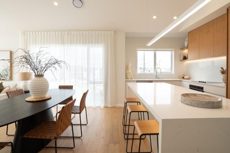 Photo of property in 2 Whakatuora Road, Karaka, 2124