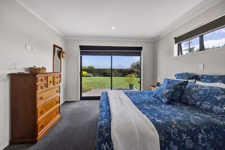 Photo of property in 472 Turuturu Road, Hawera, 4674