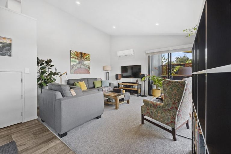 Photo of property in 33a Homestead Place, Welcome Bay, Tauranga, 3112