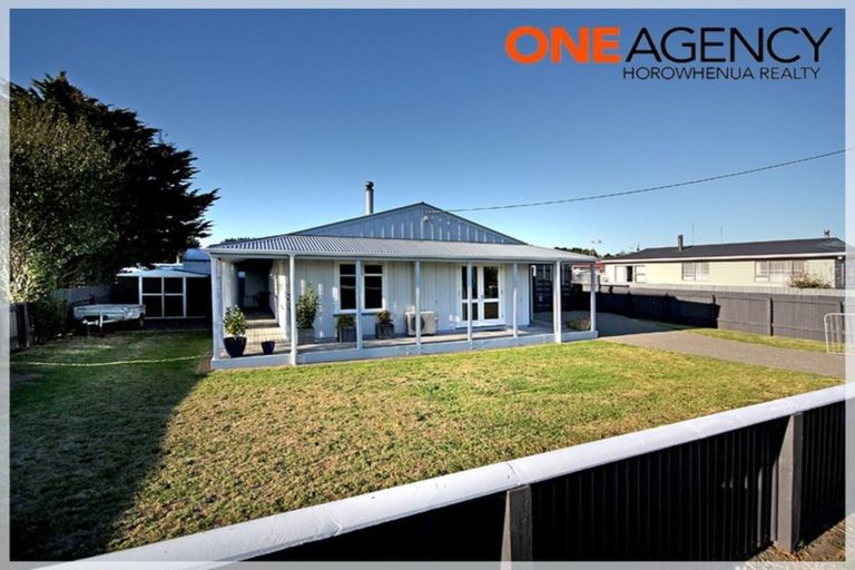 Photo of property in 47 Seabury Avenue, Foxton Beach, Foxton, 4815