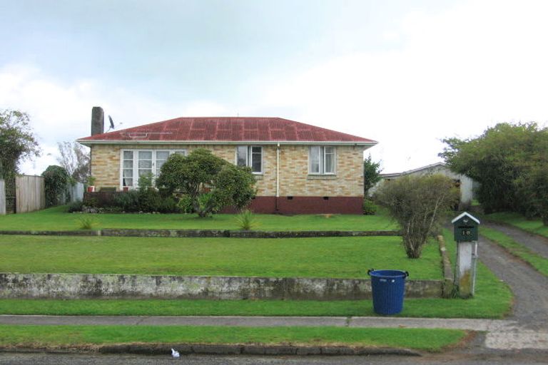 Photo of property in 16 John Street, Tokoroa, 3420