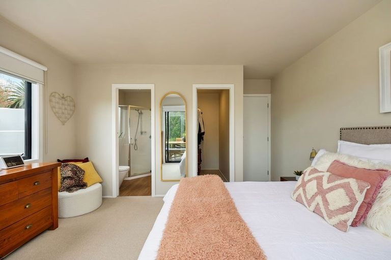 Photo of property in 6 Robins Way, Pokeno, 2471