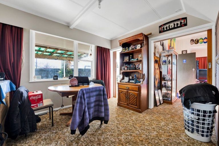 Photo of property in 2 Tawa Street, Gonville, Whanganui, 4501