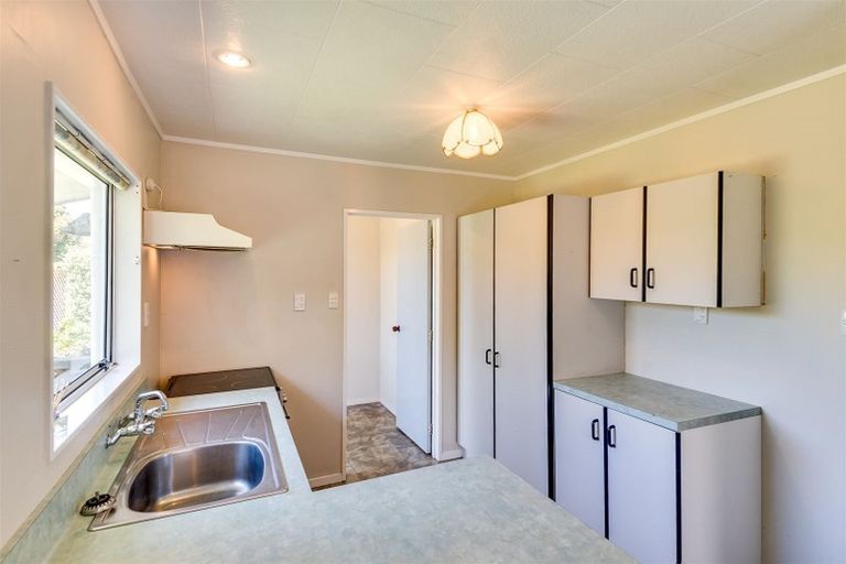 Photo of property in 12 Ted Harpur Place, Onekawa, Napier, 4110