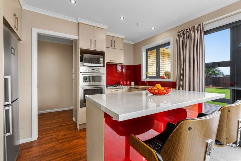 Photo of property in 31 Dillon Drive, Bell Block, New Plymouth, 4312