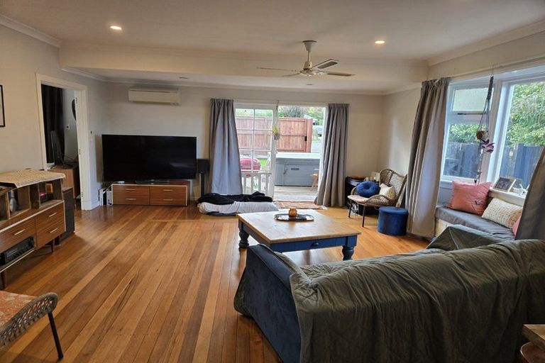 Photo of property in 439 High Street, Rangiora, 7400