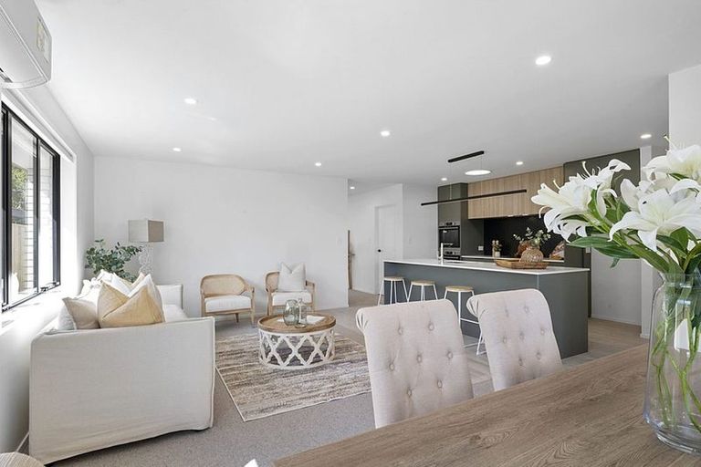 Photo of property in 21c Portland Drive, Mangorei, New Plymouth, 4312