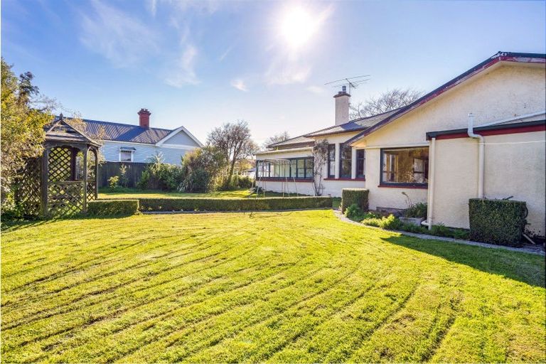 Photo of property in 134 Park Street, Winton, 9720