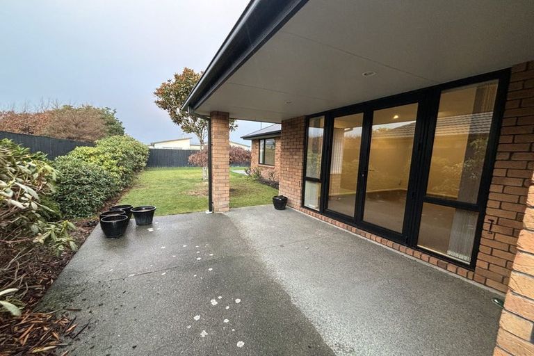 Photo of property in 77 Heathridge Place, Lincoln, 7608