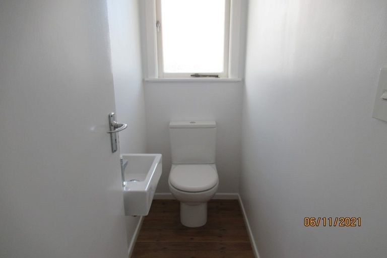 Photo of property in 97 Royal Road, Massey, Auckland, 0614