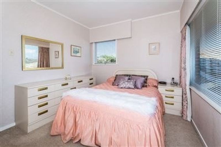 Photo of property in 3/3 Evelyn Place, Hillcrest, Auckland, 0627