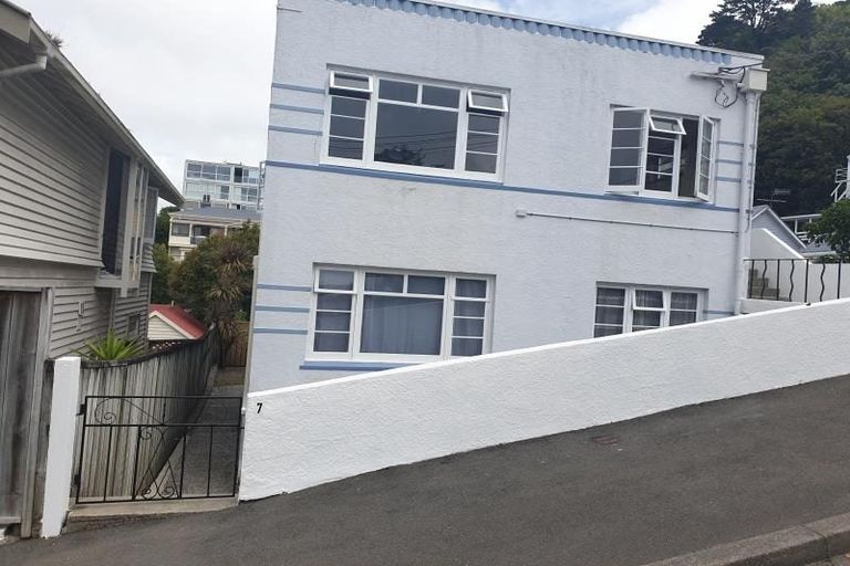Photo of property in 7 Lewisville Terrace, Thorndon, Wellington, 6011