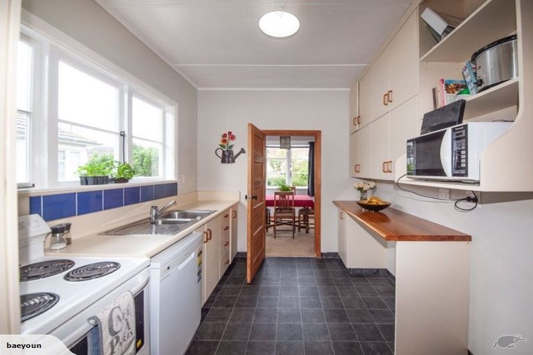 Photo of property in 10 Kipling Street, Johnsonville, Wellington, 6037