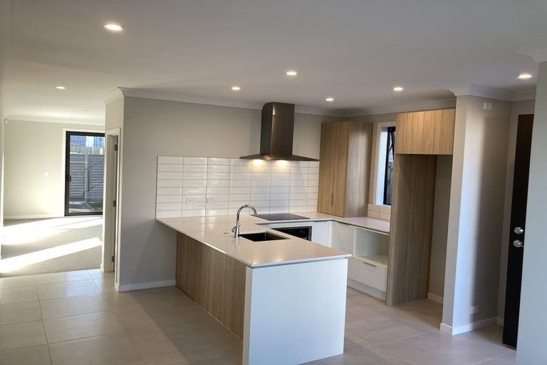 Photo of property in 43 Harewood Street, Whenuapai, Auckland, 0618