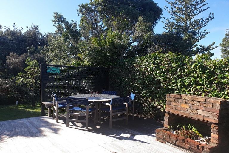 Photo of property in 343 Tangiora Avenue, Whangapoua, Coromandel, 3582