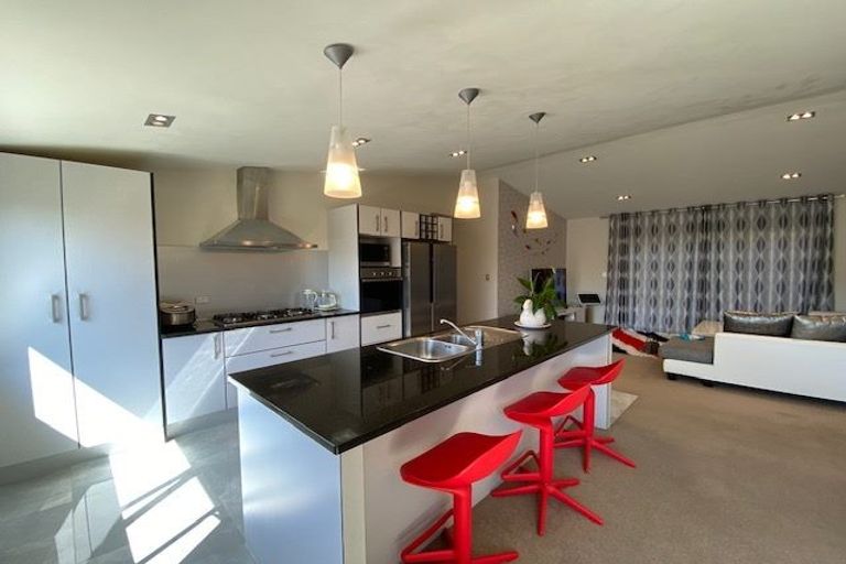 Photo of property in 29 Chadwick Place, Rototuna North, Hamilton, 3210