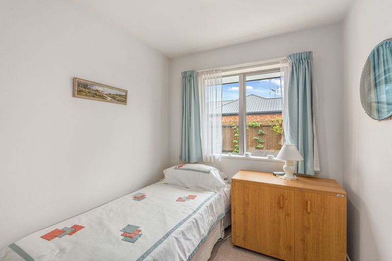 Photo of property in 18 Woodham Courts, Linwood, Christchurch, 8062