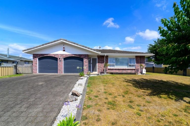 Photo of property in 24 Tawavale Street, Pukehangi, Rotorua, 3015