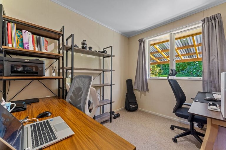 Photo of property in 1/11a Agincourt Street, Glenfield, Auckland, 0629