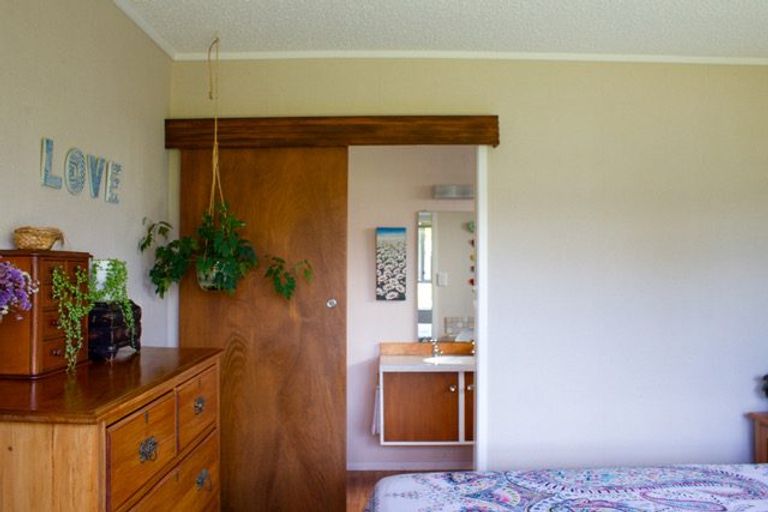 Photo of property in 37 Arthur Street, Whitianga, 3510