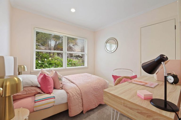 Photo of property in 10 Etherege Place, Howick, Auckland, 2014