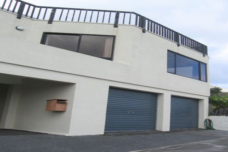 Photo of property in 1 Zaida Way, Maupuia, Wellington, 6022