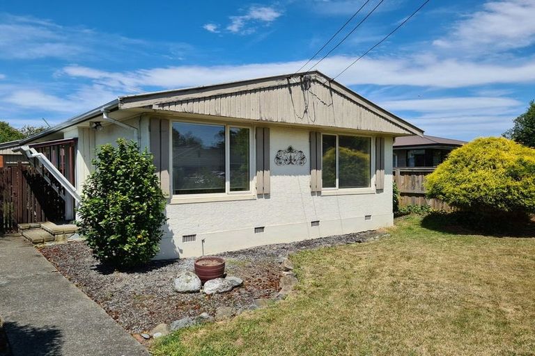 Photo of property in 1/5 Merrin Street, Avonhead, Christchurch, 8042