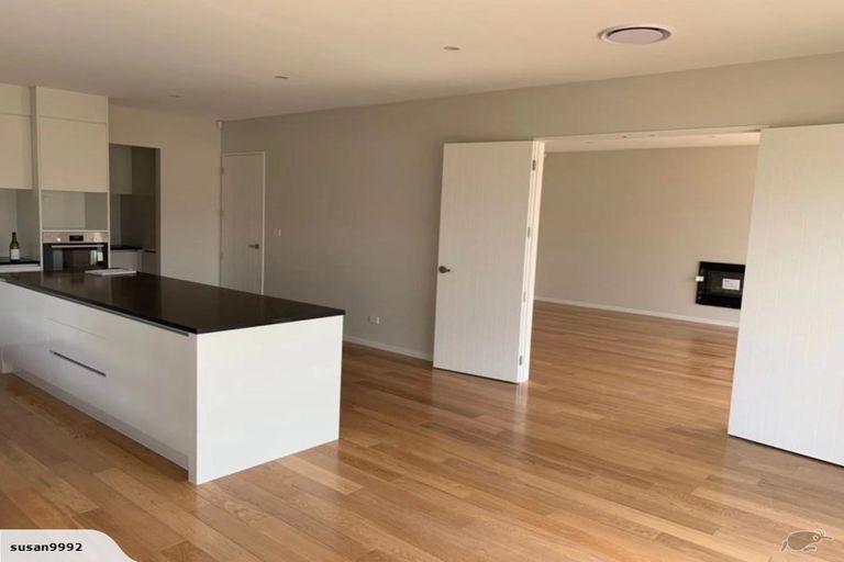 Photo of property in 6 Pahekeheke Road, Karaka, Papakura, 2113