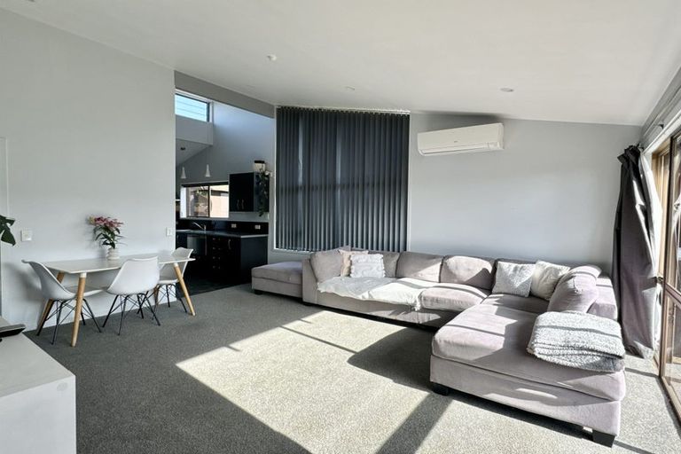 Photo of property in 4/135 Parrs Cross Road, Glen Eden, Auckland, 0612