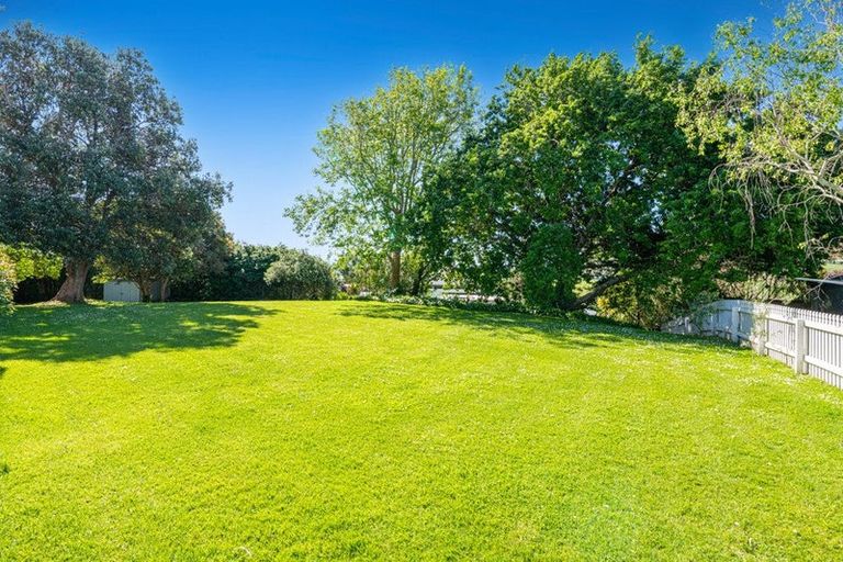 Photo of property in 14 Nelson Street, Helensville, 0800