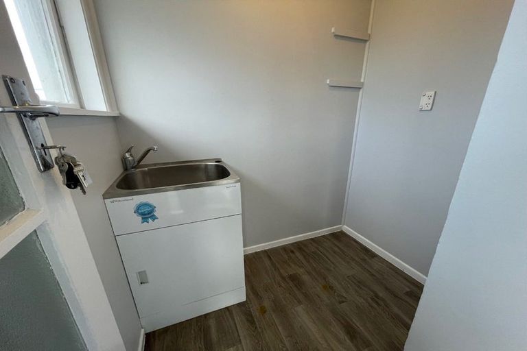 Photo of property in 12 Jenkins Place, Manurewa East, Auckland, 2102