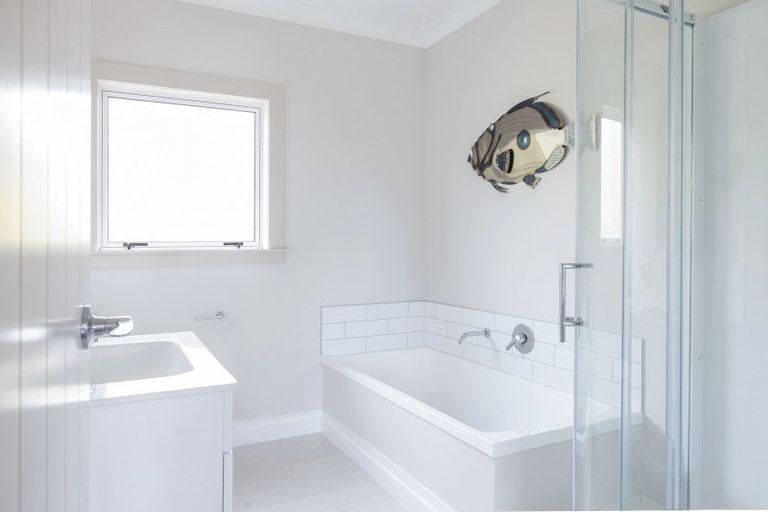 Photo of property in 13 Otaraia Road, Riversdale Beach, Masterton, 5872