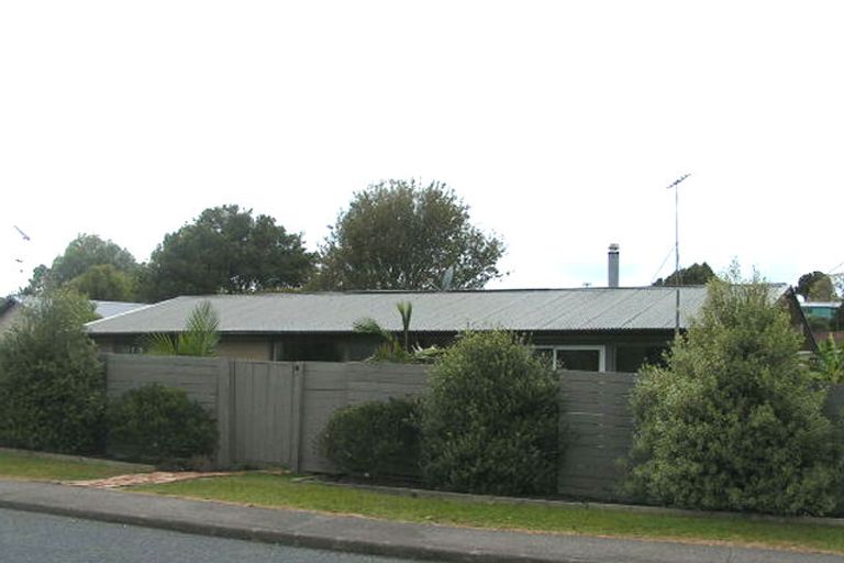 Photo of property in 11 Becroft Drive, Forrest Hill, Auckland, 0620
