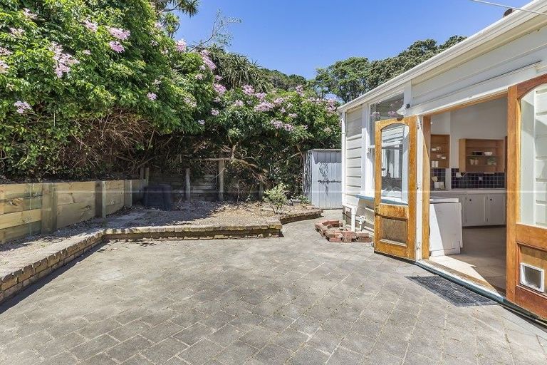 Photo of property in 143 Coromandel Street, Newtown, Wellington, 6021
