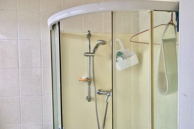 Photo of property in 1/16 Kenderdine Road, Papatoetoe, Auckland, 2025