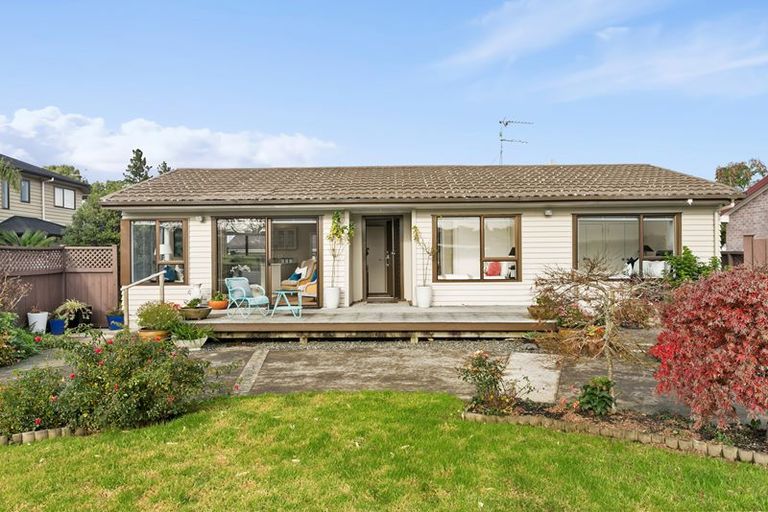 Photo of property in 1/97 Nelson Street, Howick, Auckland, 2014