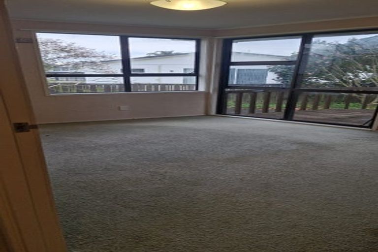 Photo of property in 16 Brightwell Street, Papakura, 2110