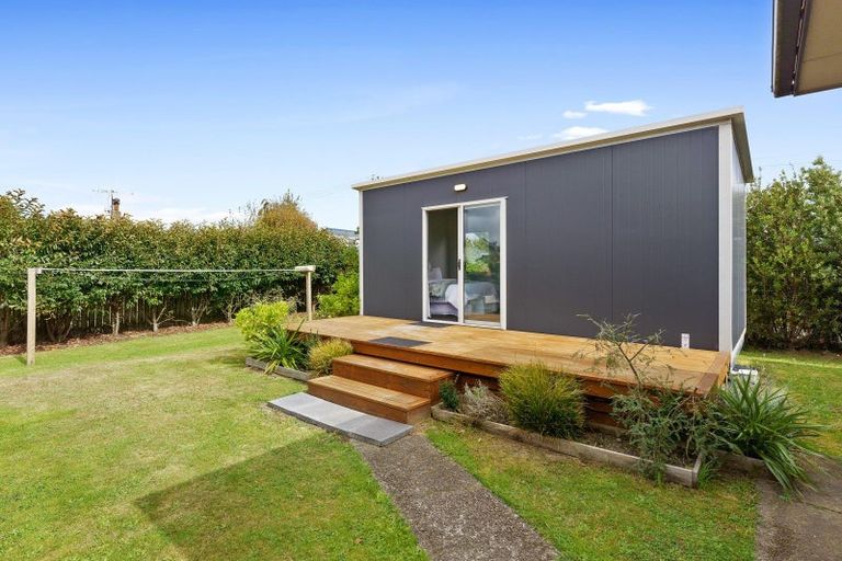 Photo of property in 16 Lemon Street, Otaki, 5512