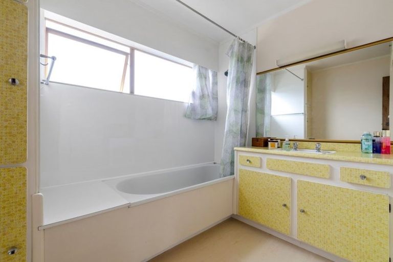 Photo of property in 13a East Street, Papakura, 2110