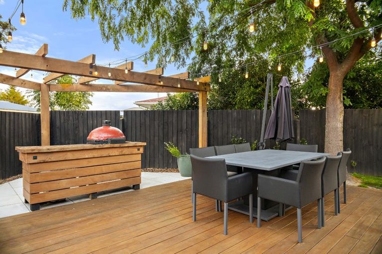 Photo of property in 1/28b Poulton Avenue, Richmond, Christchurch, 8013