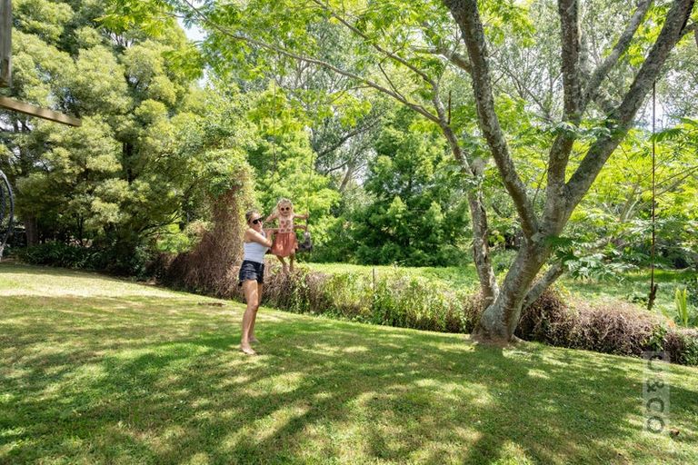 Photo of property in 11 Murray Way, Waimauku, 0812