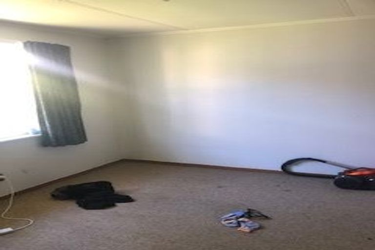 Photo of property in 437 Featherston Street, Palmerston North, 4414
