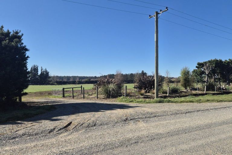 Photo of property in 186 Mcintoshs Road, Fernside, Rangiora, 7471