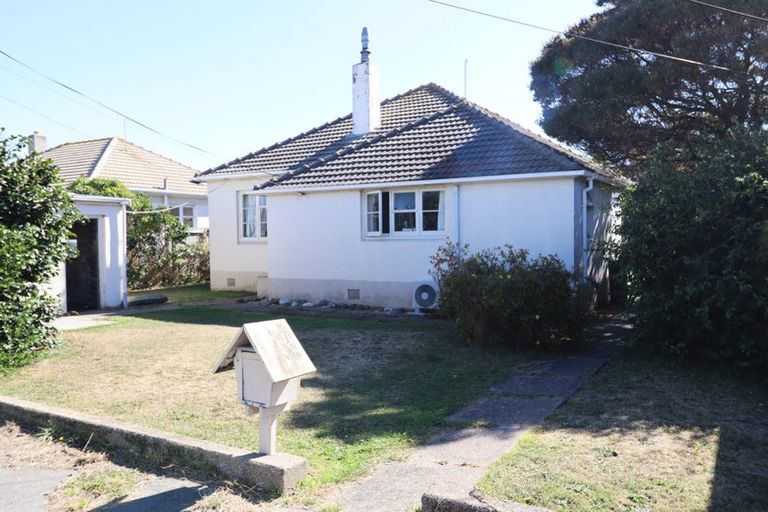 Photo of property in 6 Witham Street, Oamaru North, Oamaru, 9400