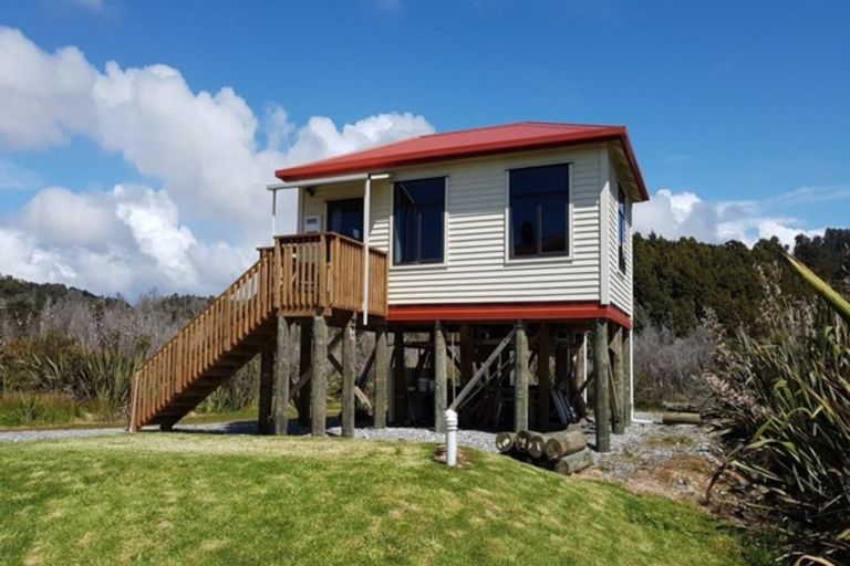 Photo of property in 65 The Strand, Okarito, Whataroa, 7886