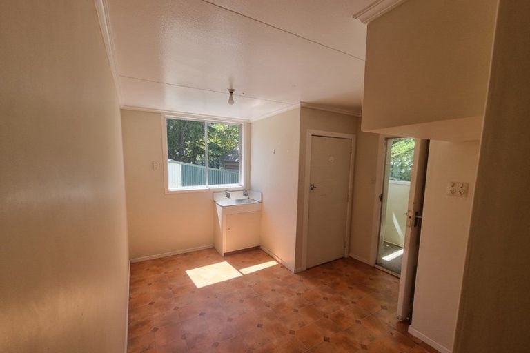 Photo of property in 11 Fitzherbert East Road, Aokautere, Palmerston North, 4471