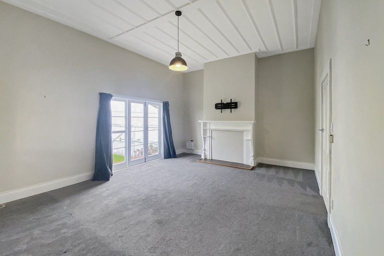 Photo of property in 6 Stark Street, Durie Hill, Whanganui, 4500